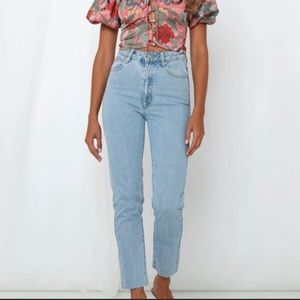 Abrand Straight Leg Light-wash denim